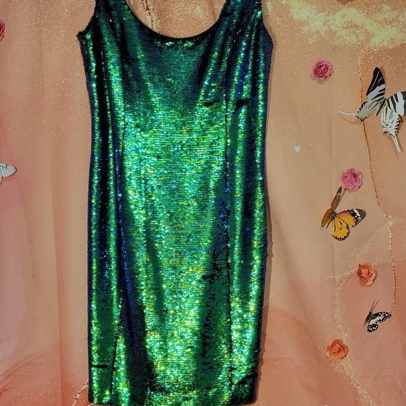 MILLY Green Iridescent Sequin Cocktail Dress - Picture 9 of 11